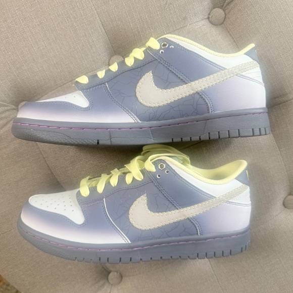 Nike Dunk Low Halloween I Am Fearless Boy 7Y Kids Sneakers in Blue and Lime - Picture 4 of 13